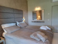 /album/photogallery/bedroom-1-a-jpg/